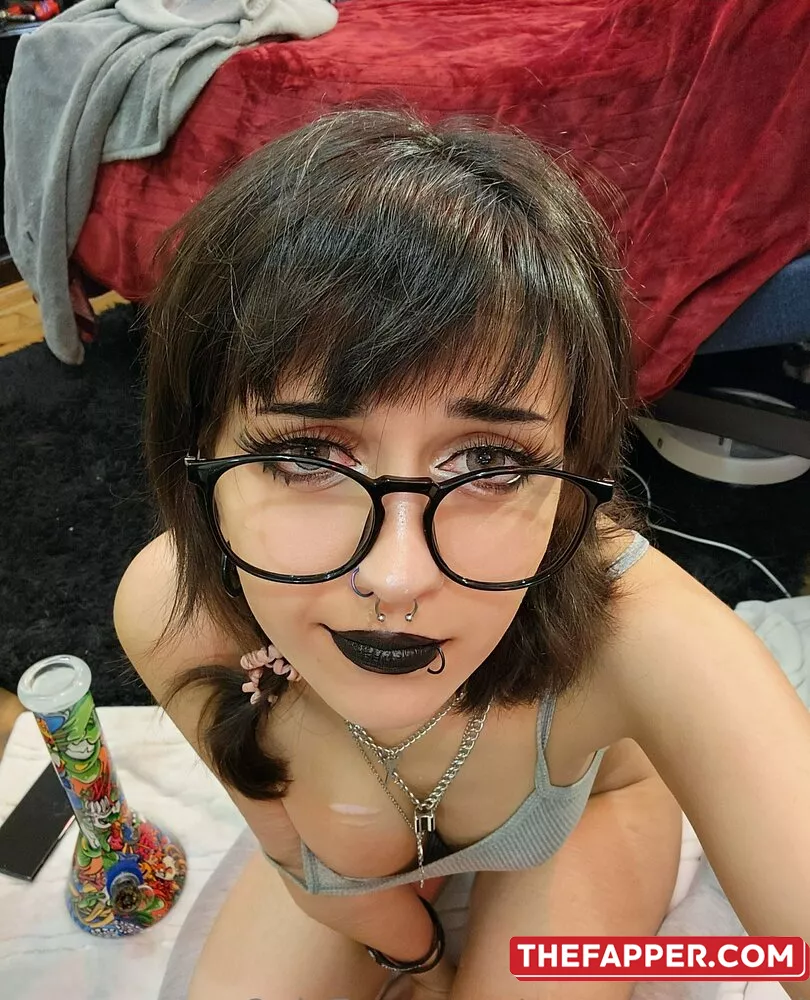 Emostonergorl  Onlyfans Leaked Nude Image #r0ZMRpixTw