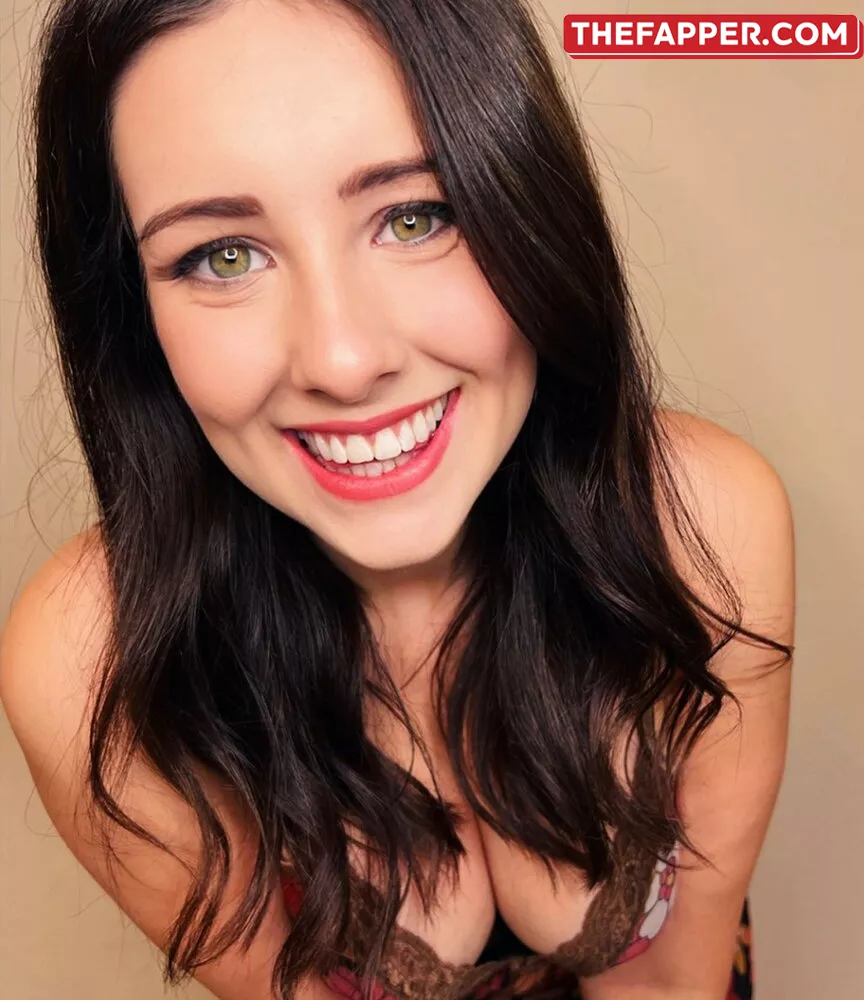 Erinmoore  Onlyfans Leaked Nude Image #fF6W1dj6J6