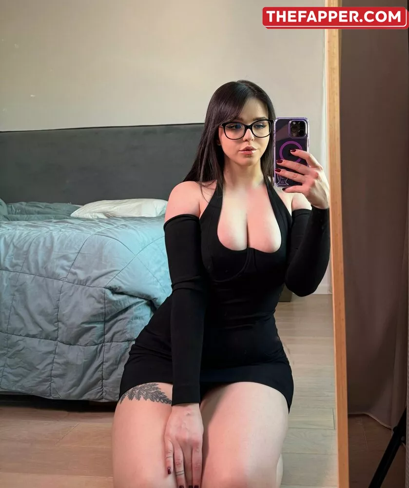 Es.lain  Onlyfans Leaked Nude Image #z4CGYIEcfj