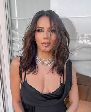 Eva Longoria #CslX8Jy8ta
