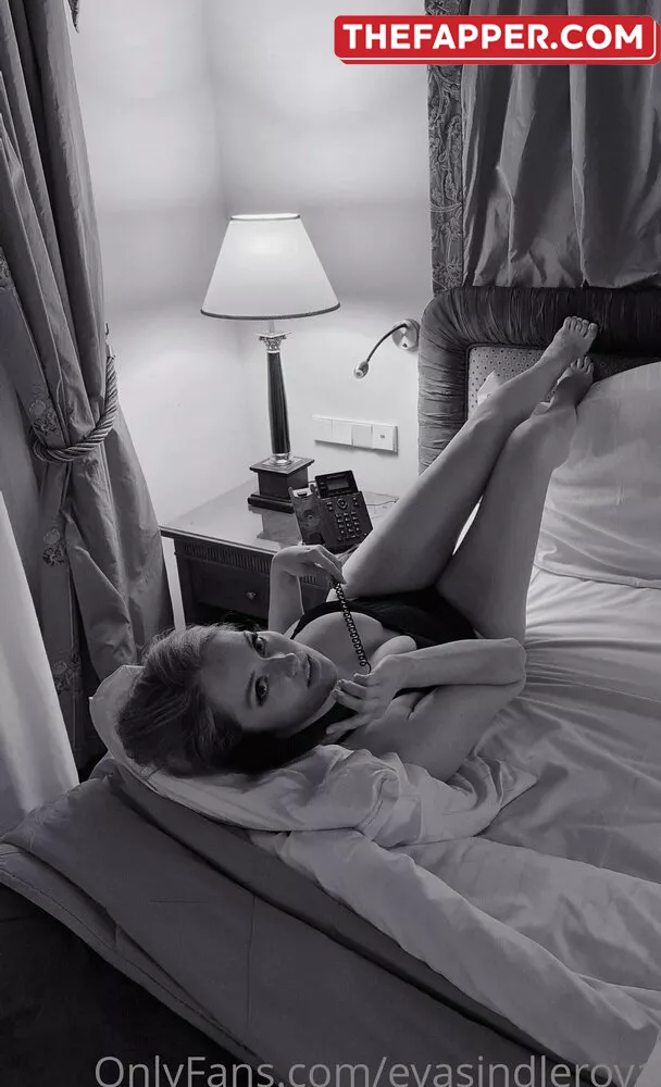Evasindlerova  Onlyfans Leaked Nude Image #9wkf38ynnE