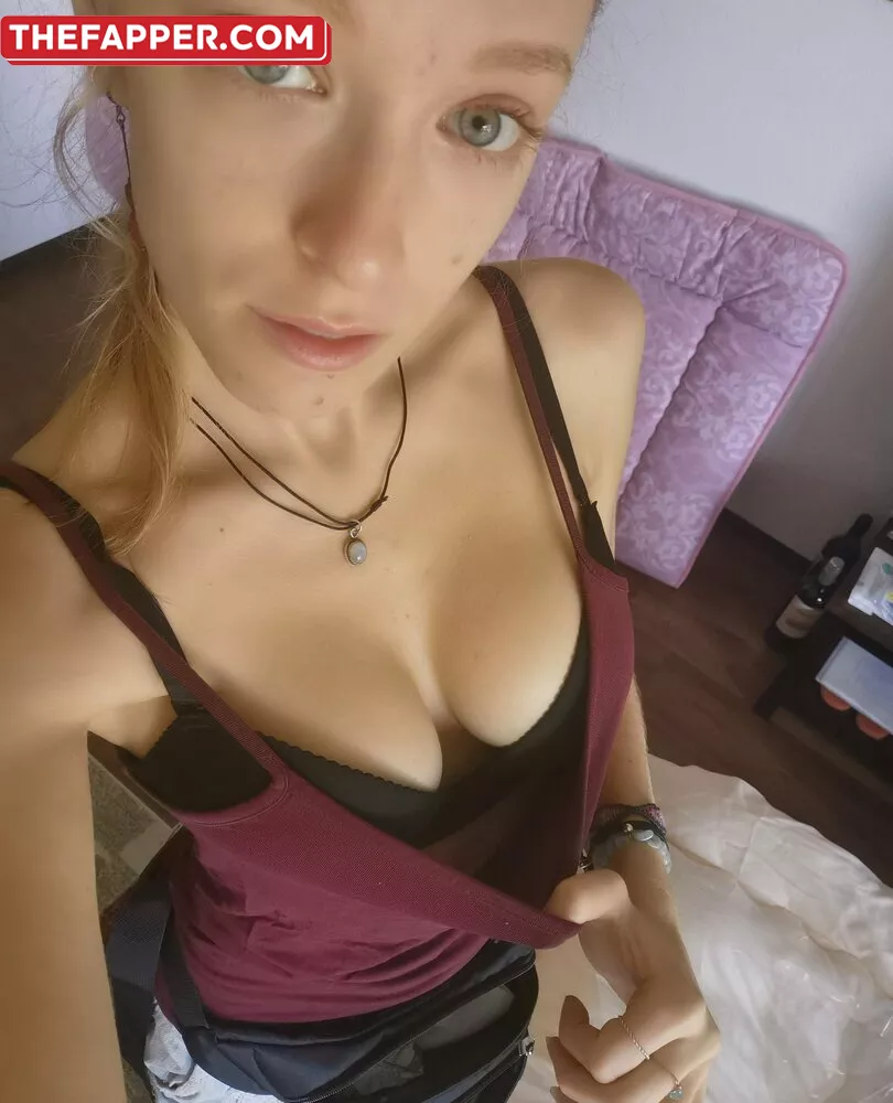 Evaveil  Onlyfans Leaked Nude Image #8DdcH0vKIY
