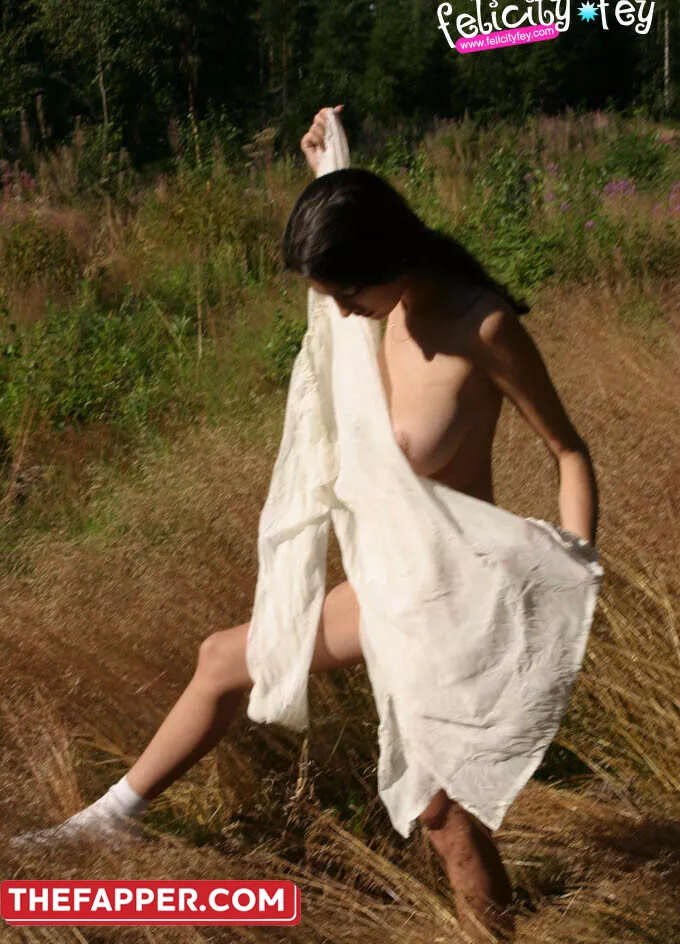 Felicity Fey  Onlyfans Leaked Nude Image #1gXVaMCkJN