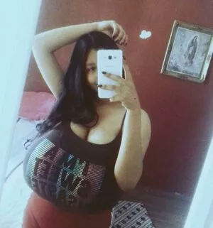 Fernanda V #MT7SCoQR0u