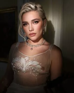 Florence Pugh #9GDpUL3rkm
