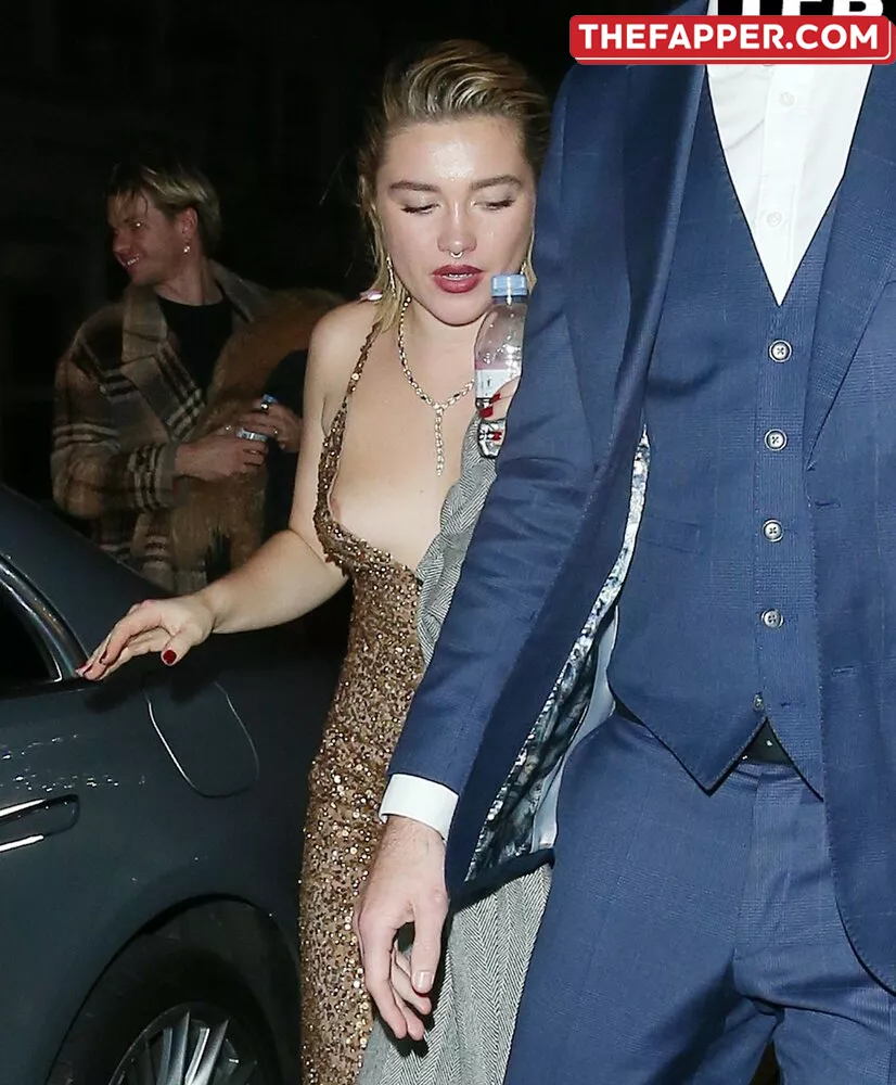 Florence Pugh  Onlyfans Leaked Nude Image #DvStWIhSao