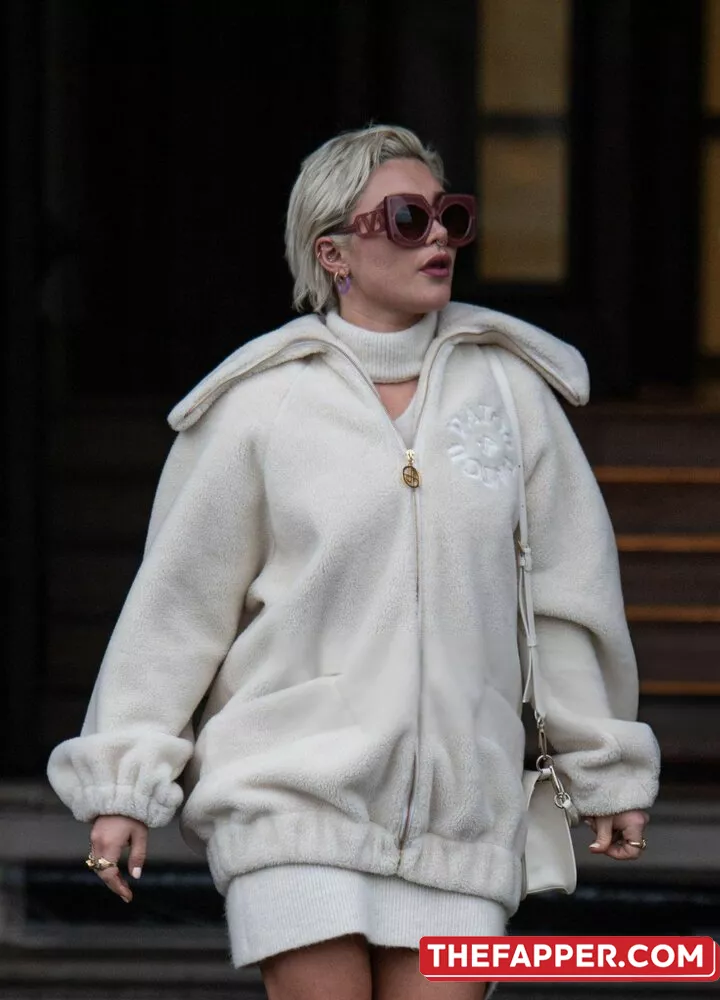 Florence Pugh  Onlyfans Leaked Nude Image #R1MqX8U07a