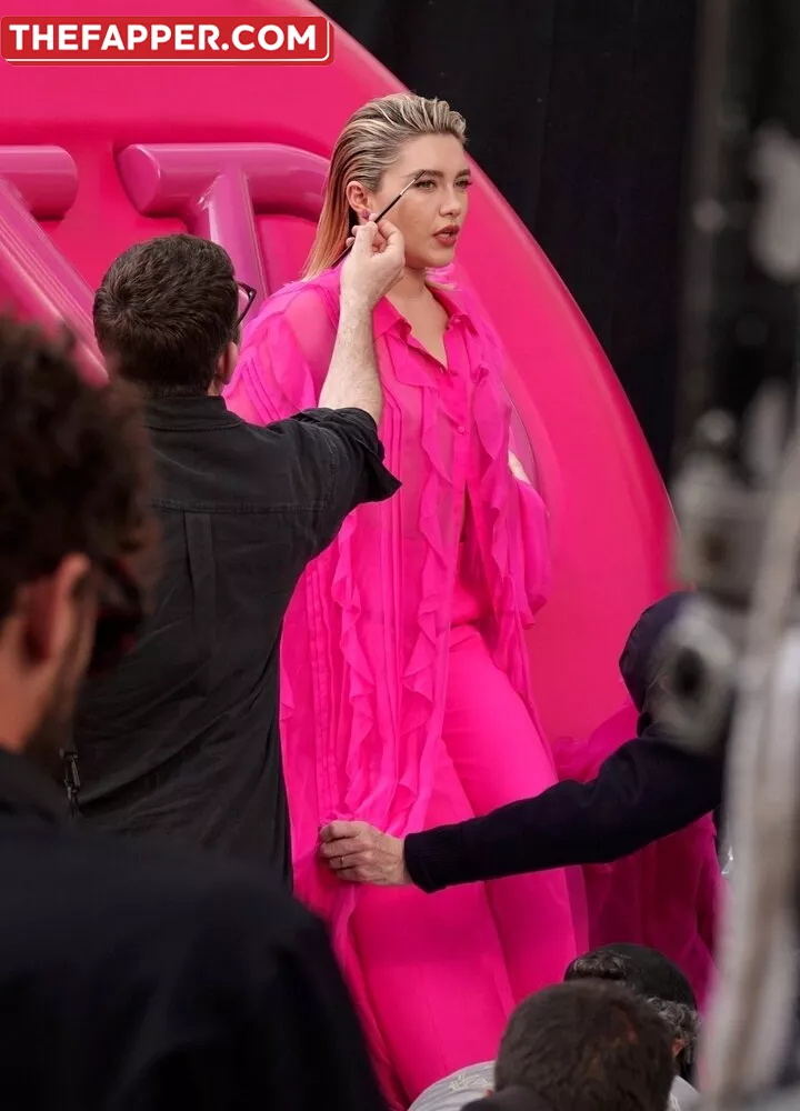 Florence Pugh  Onlyfans Leaked Nude Image #YkydwAjmsD