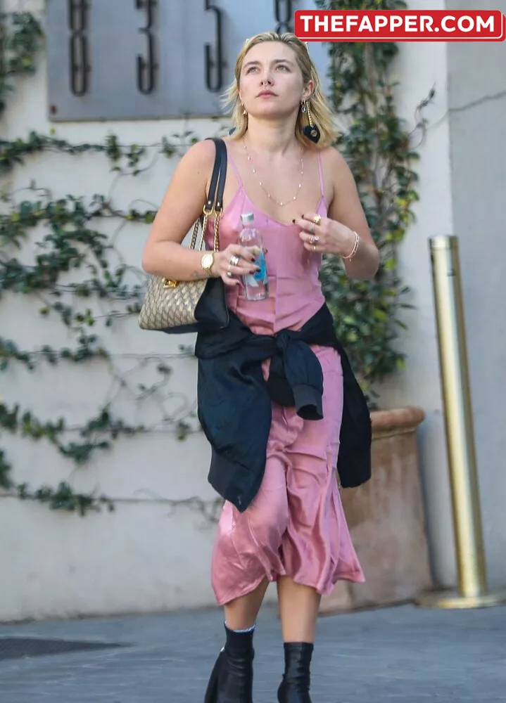 Florence Pugh  Onlyfans Leaked Nude Image #zXAZliqyld