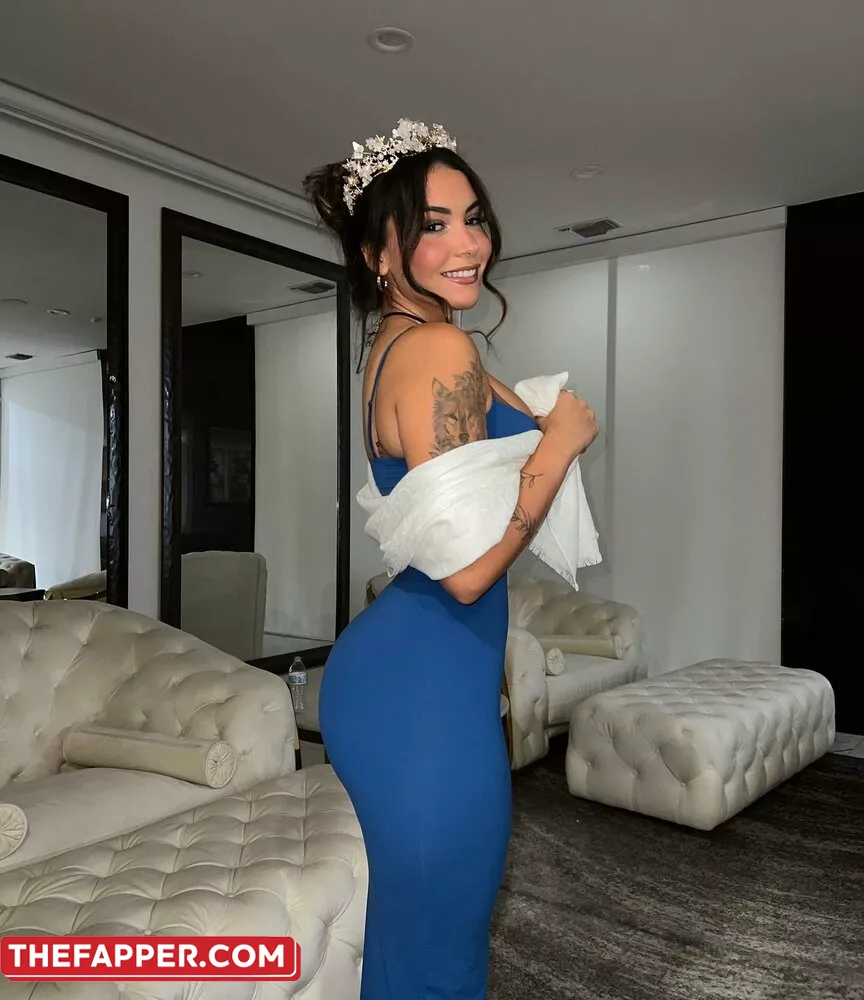 Gabriela Moura  Onlyfans Leaked Nude Image #9DnpIM33K1