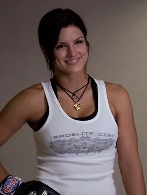 Gina Carano #FgpqjYfwRt