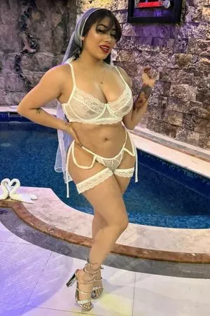 Giselle Montes #CKOVWvDZuj