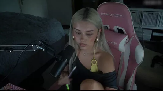 Gwendolynceline Onlyfans Leaked Nude Image #TwA0sSwgof