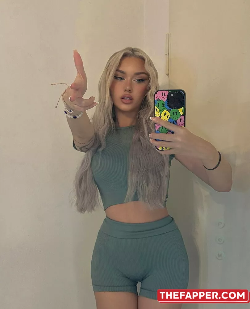 Gwendolynceline  Onlyfans Leaked Nude Image #eODBF9DrDe