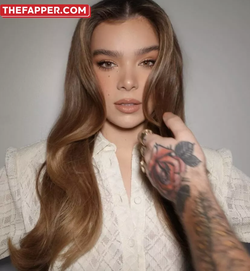 Hailee Steinfeld  Onlyfans Leaked Nude Image #3aMBUw9AJr