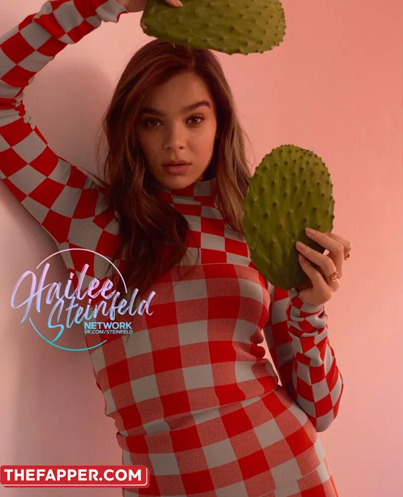 Hailee Steinfeld  Onlyfans Leaked Nude Image #44NJJEVADO