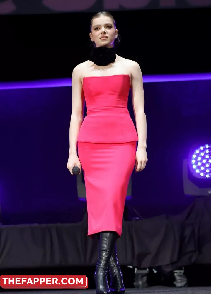 Hailee Steinfeld  Onlyfans Leaked Nude Image #5pZosG8FhX
