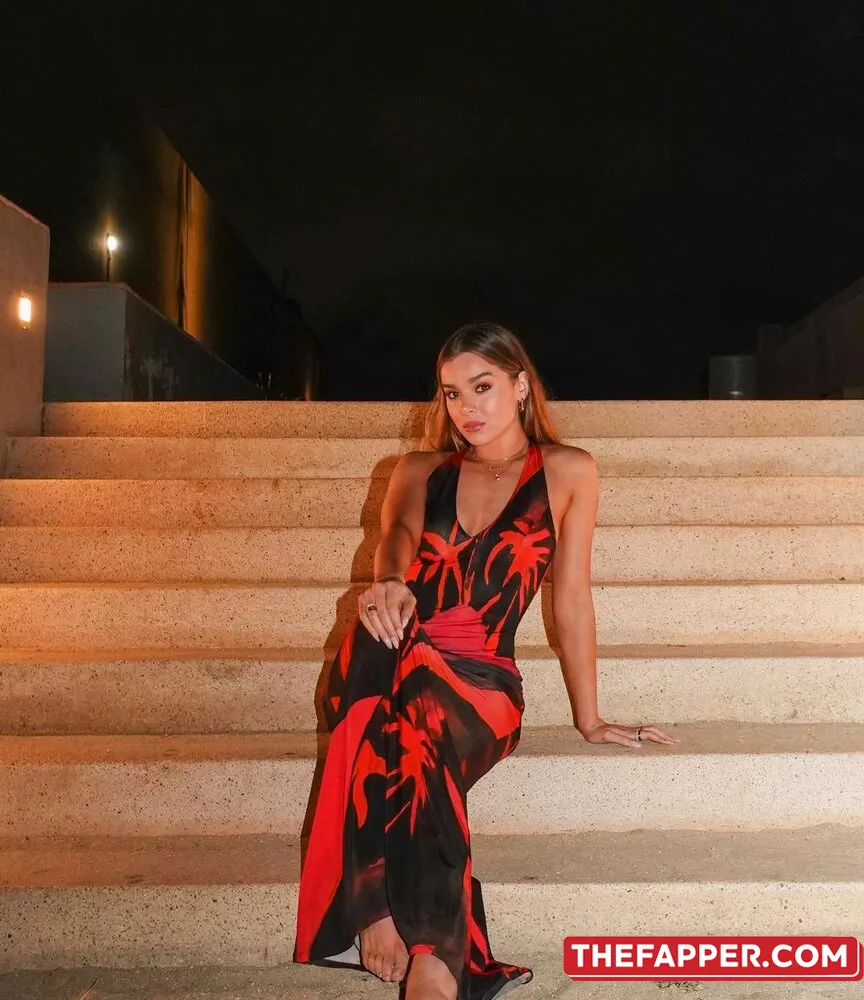 Hailee Steinfeld  Onlyfans Leaked Nude Image #AElBTRIxiQ