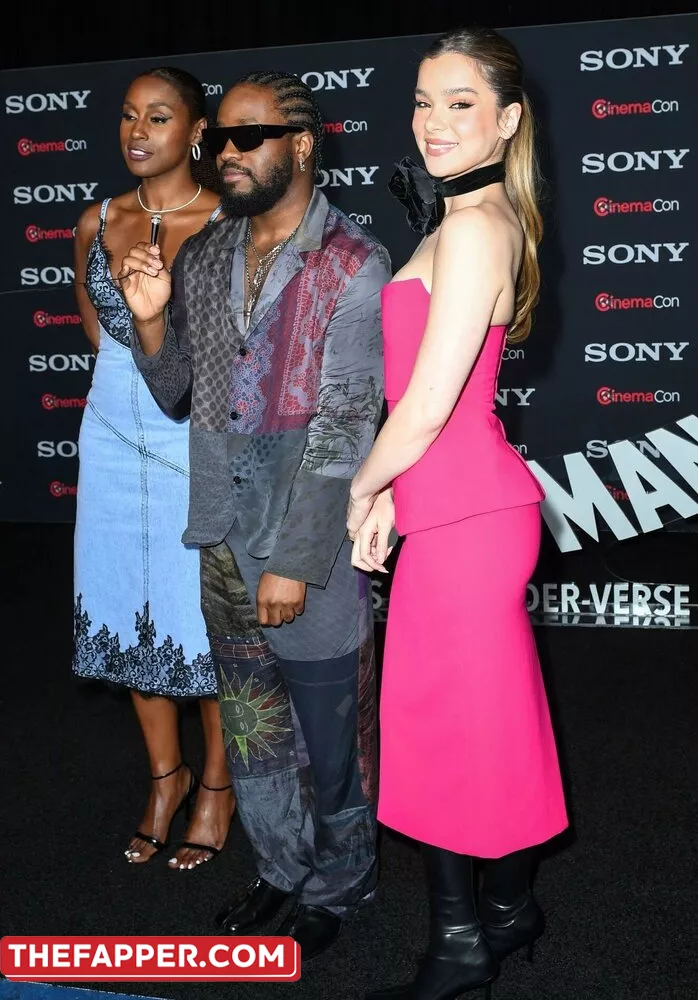 Hailee Steinfeld  Onlyfans Leaked Nude Image #BzeijrGOsi