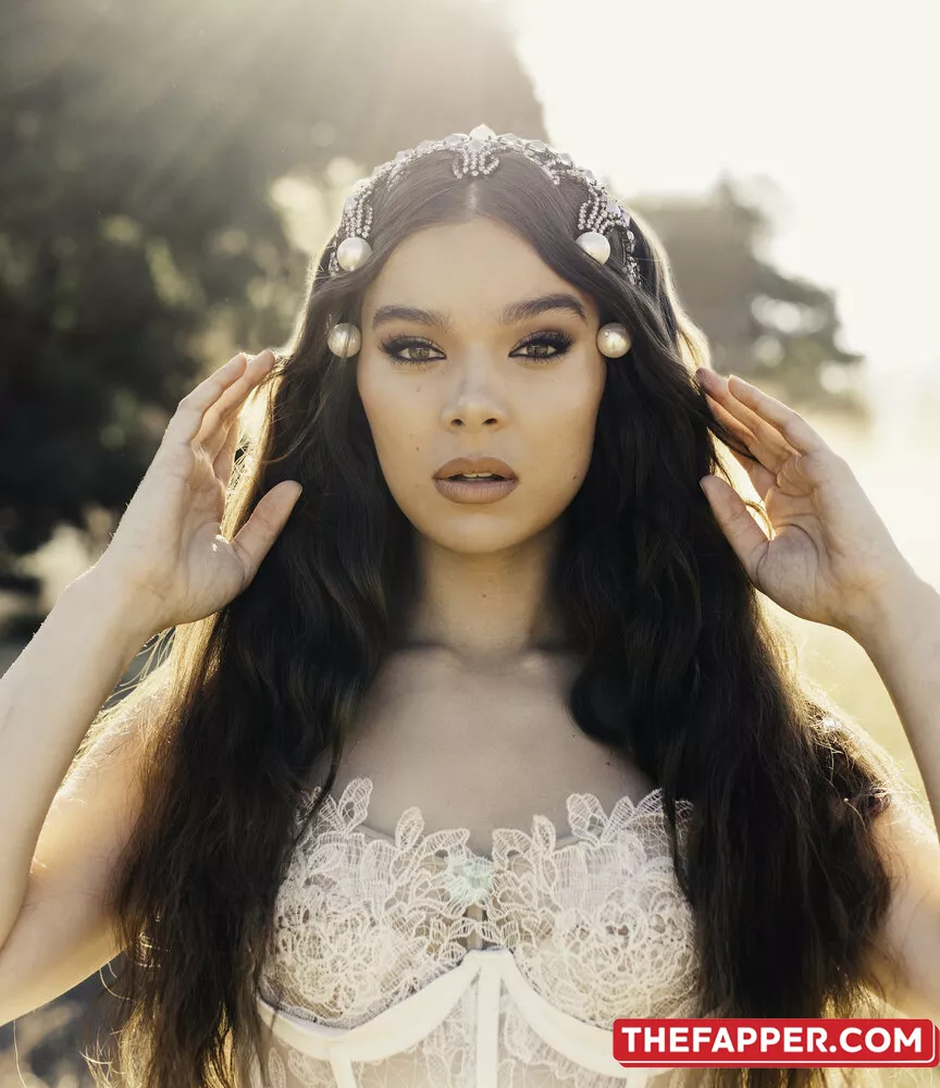 Hailee Steinfeld  Onlyfans Leaked Nude Image #DfFWfAFv4p