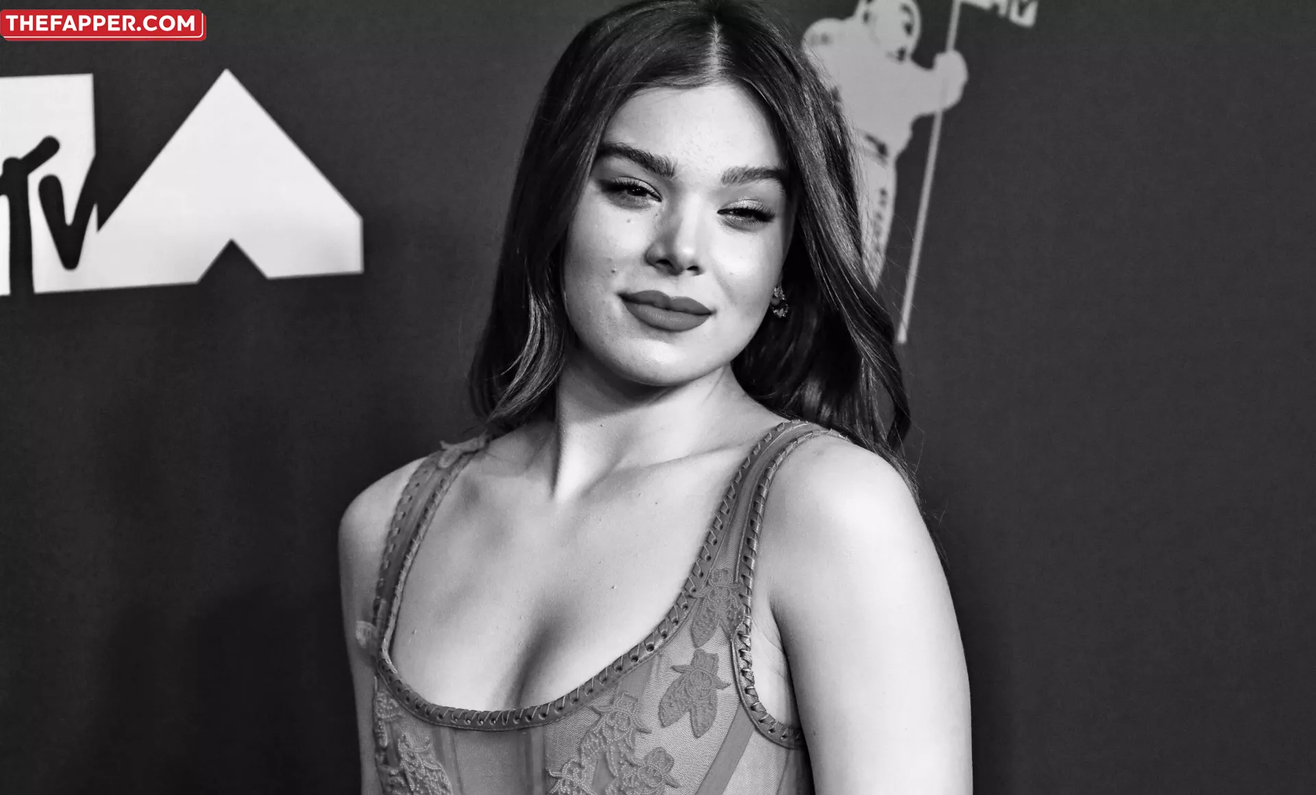 Hailee Steinfeld  Onlyfans Leaked Nude Image #HUwLJcZMLM