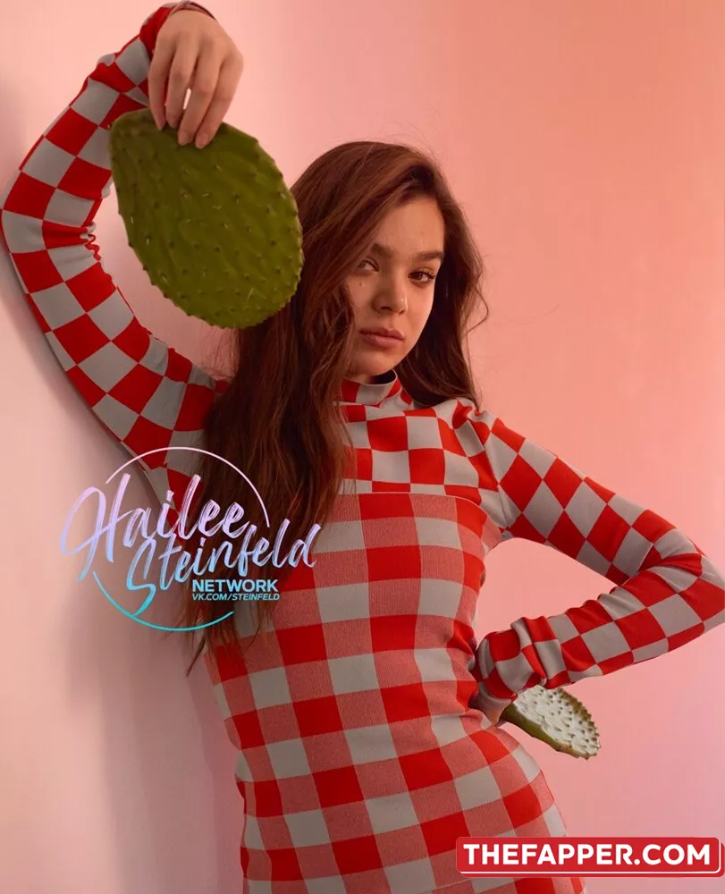 Hailee Steinfeld  Onlyfans Leaked Nude Image #Hcoxc1dtll