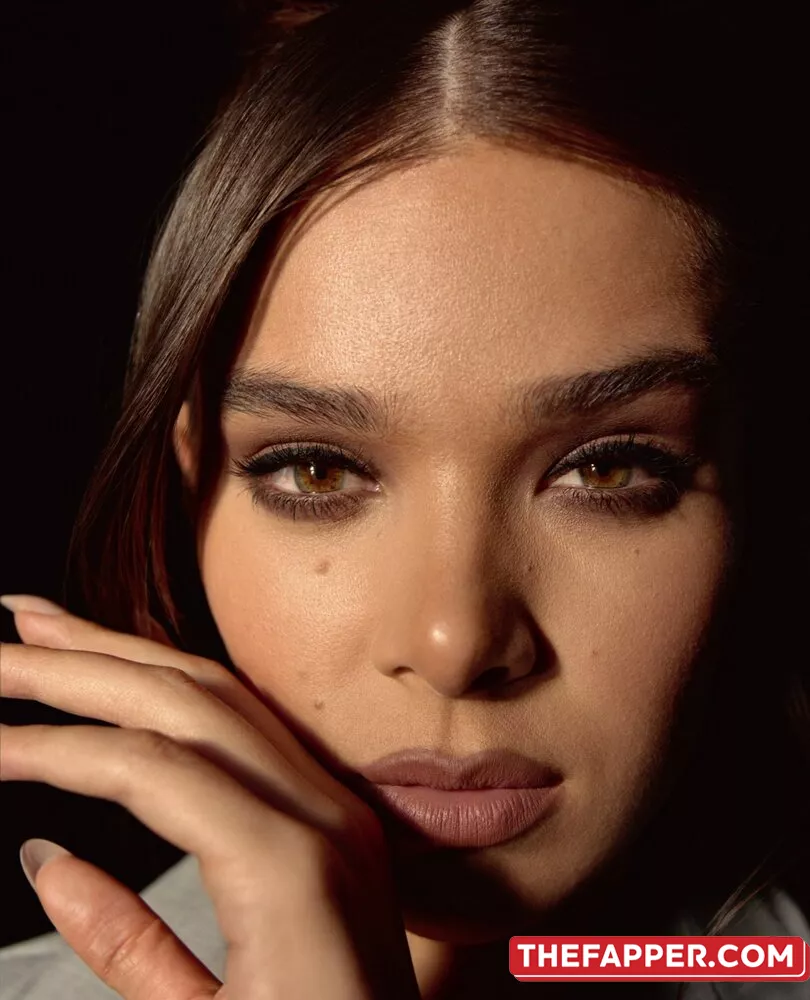 Hailee Steinfeld  Onlyfans Leaked Nude Image #HttKvTpSD3