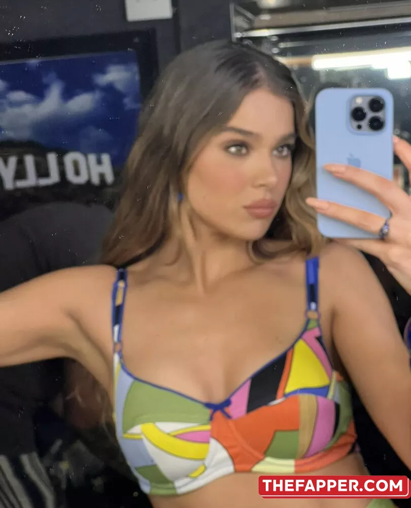 Hailee Steinfeld  Onlyfans Leaked Nude Image #JrSpRTID4O