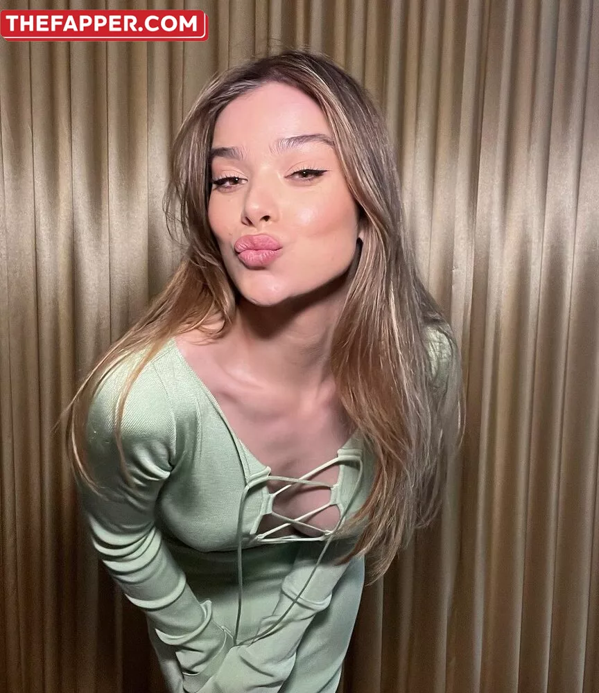 Hailee Steinfeld  Onlyfans Leaked Nude Image #MOuiAbQ1Kr