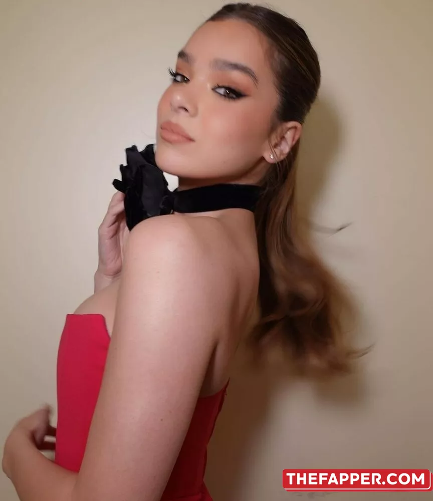 Hailee Steinfeld  Onlyfans Leaked Nude Image #NAXsD54THn