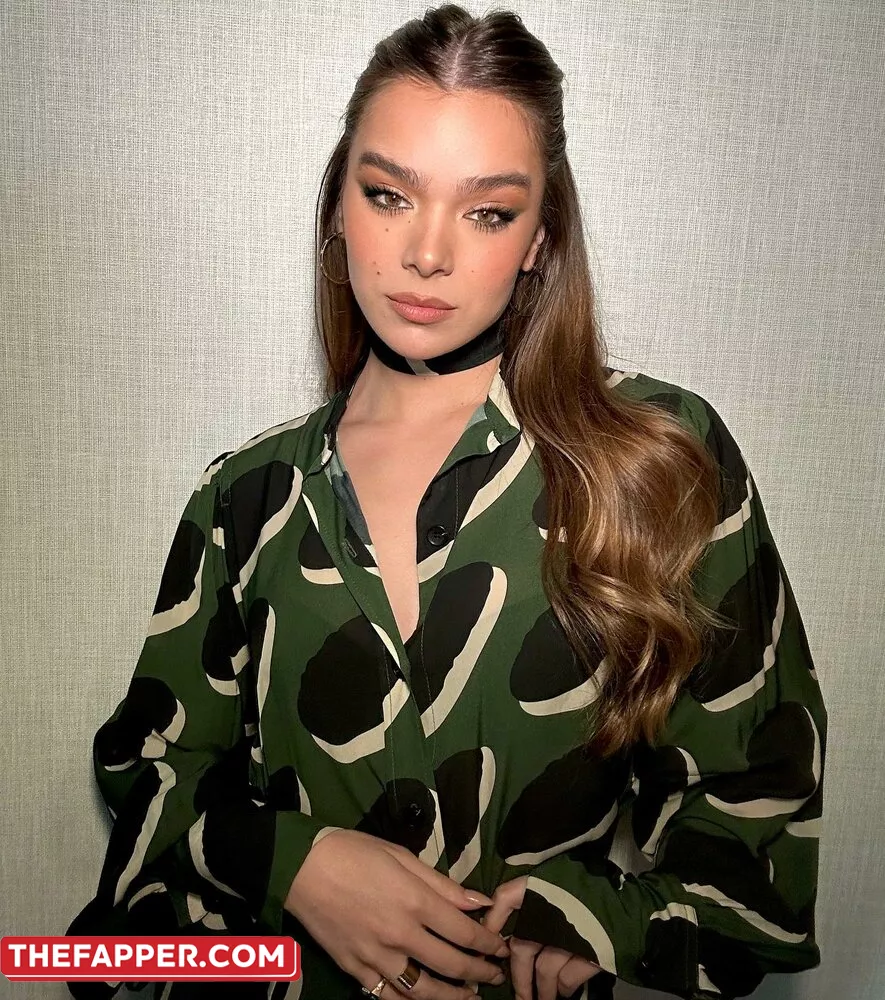 Hailee Steinfeld  Onlyfans Leaked Nude Image #NcP3C5W3bC
