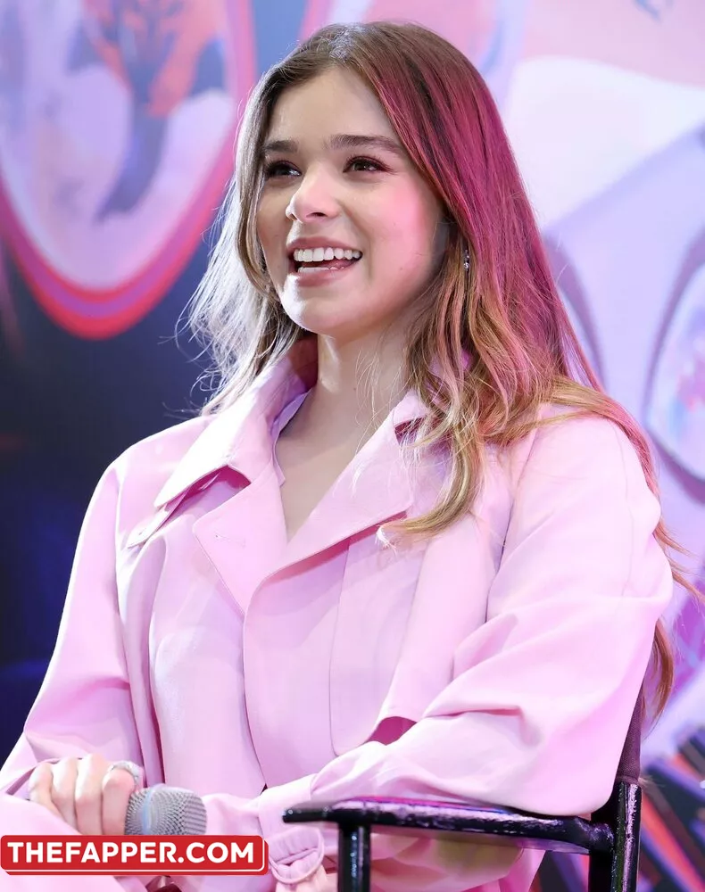Hailee Steinfeld  Onlyfans Leaked Nude Image #TZbNKKqqd7