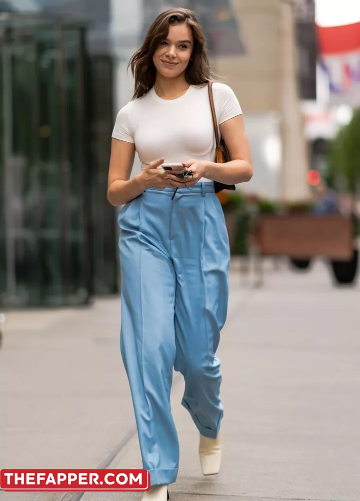 Hailee Steinfeld  Onlyfans Leaked Nude Image #YPNcxa5Spq