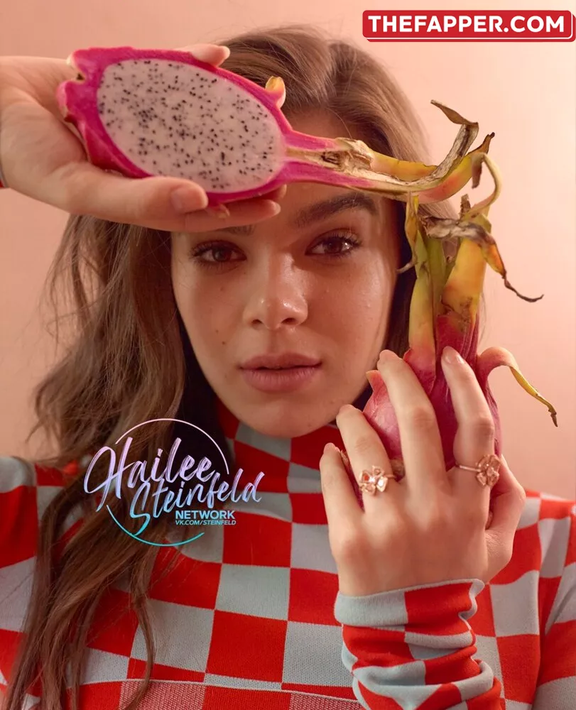 Hailee Steinfeld  Onlyfans Leaked Nude Image #Z3qpq5WS4m