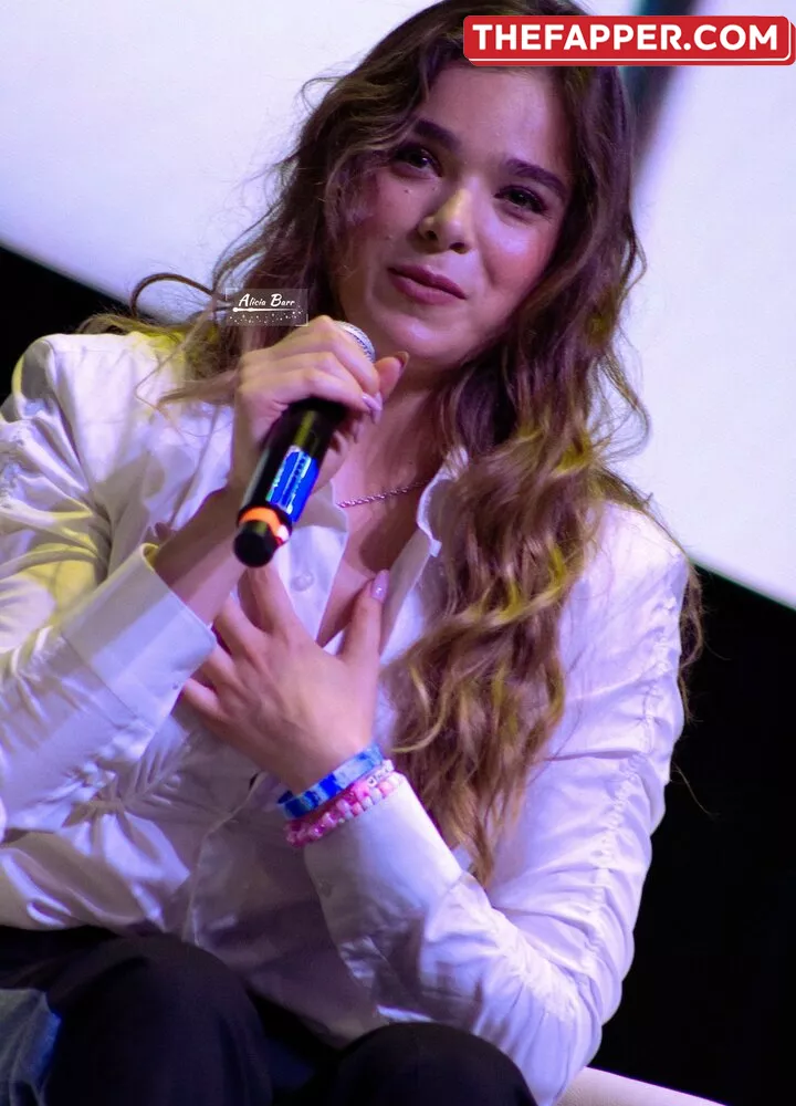 Hailee Steinfeld  Onlyfans Leaked Nude Image #Zhdx2jLtod