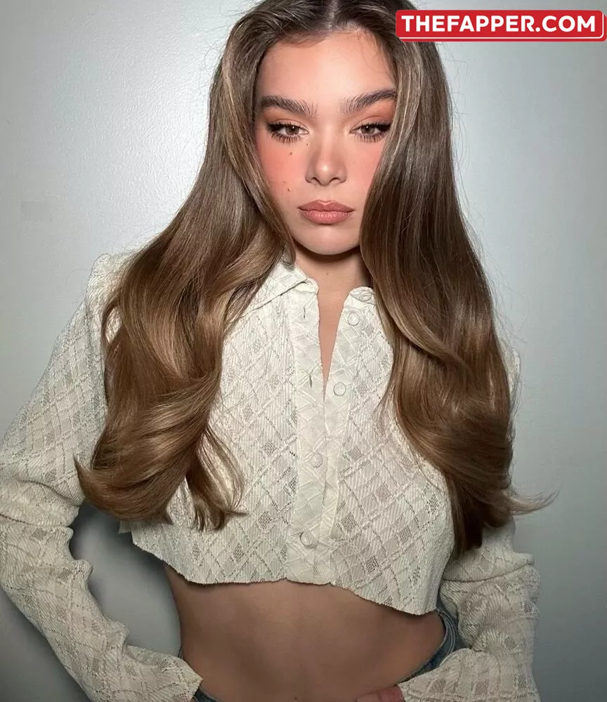 Hailee Steinfeld  Onlyfans Leaked Nude Image #huVp3ds2lV
