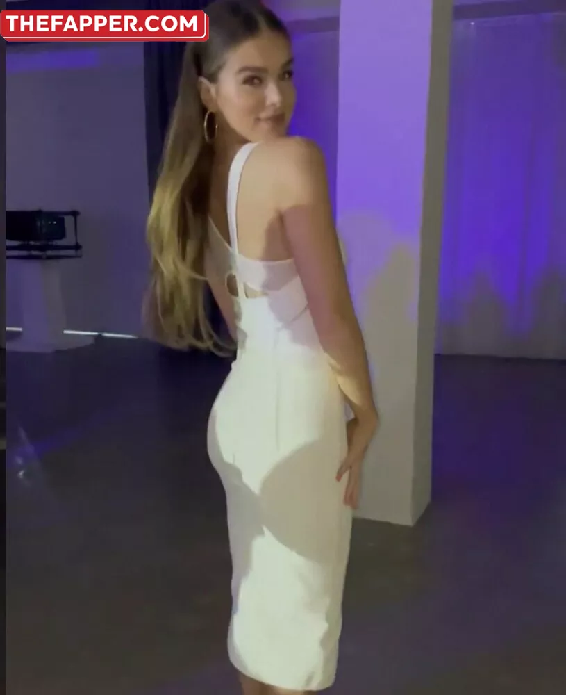 Hailee Steinfeld  Onlyfans Leaked Nude Image #isieZomDX0