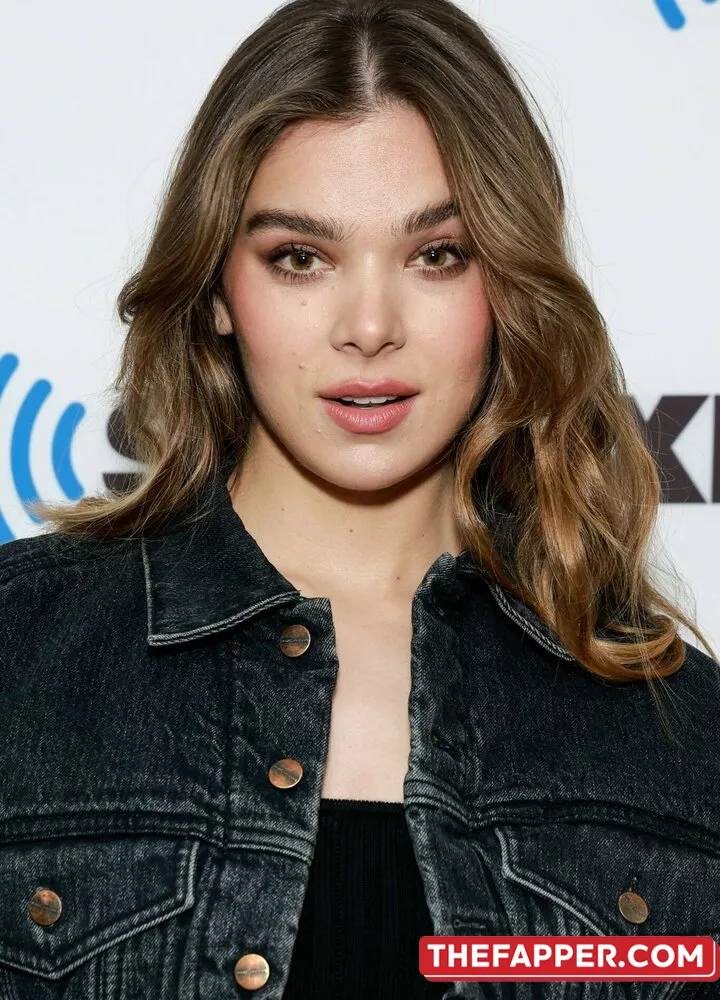 Hailee Steinfeld  Onlyfans Leaked Nude Image #mJ66JTxSoP