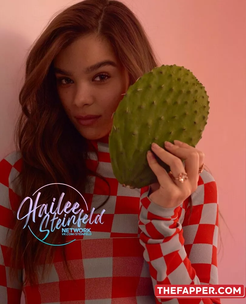 Hailee Steinfeld  Onlyfans Leaked Nude Image #mTRtePtbcj