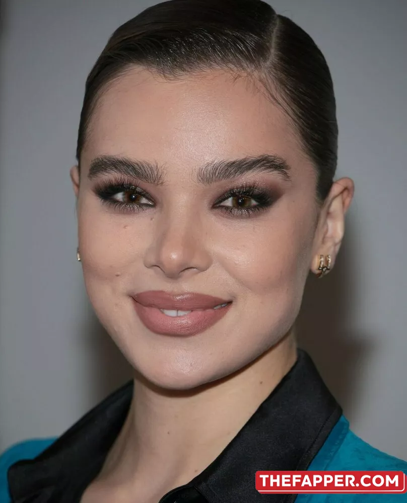 Hailee Steinfeld  Onlyfans Leaked Nude Image #nYubNdO5Zk