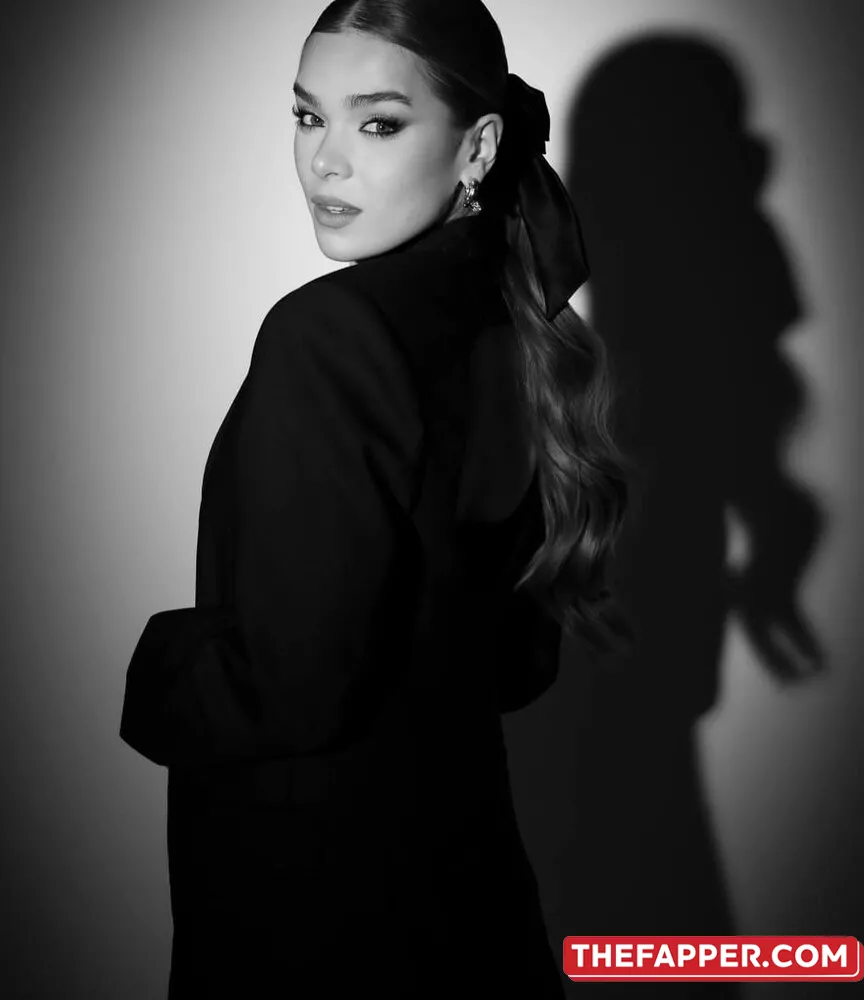 Hailee Steinfeld  Onlyfans Leaked Nude Image #o7XPWtYBc3
