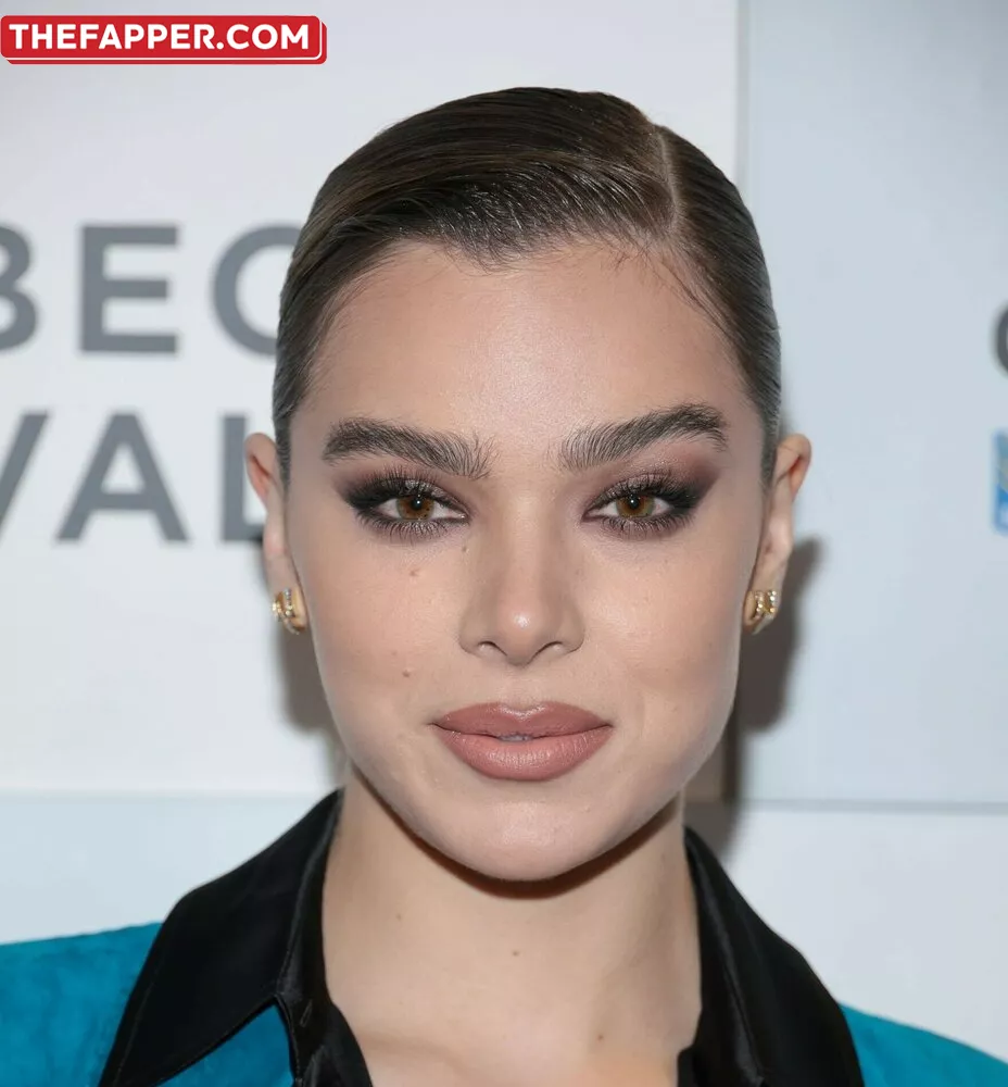 Hailee Steinfeld  Onlyfans Leaked Nude Image #oGM99hk83U