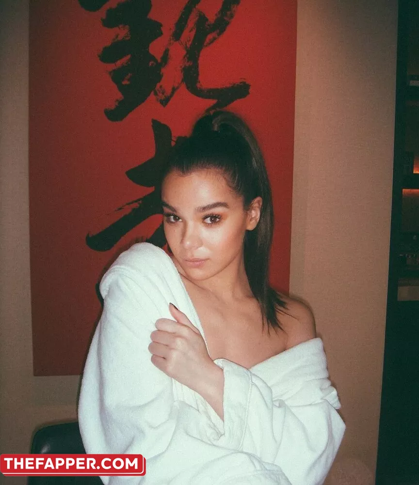 Hailee Steinfeld  Onlyfans Leaked Nude Image #or8GWpFotO