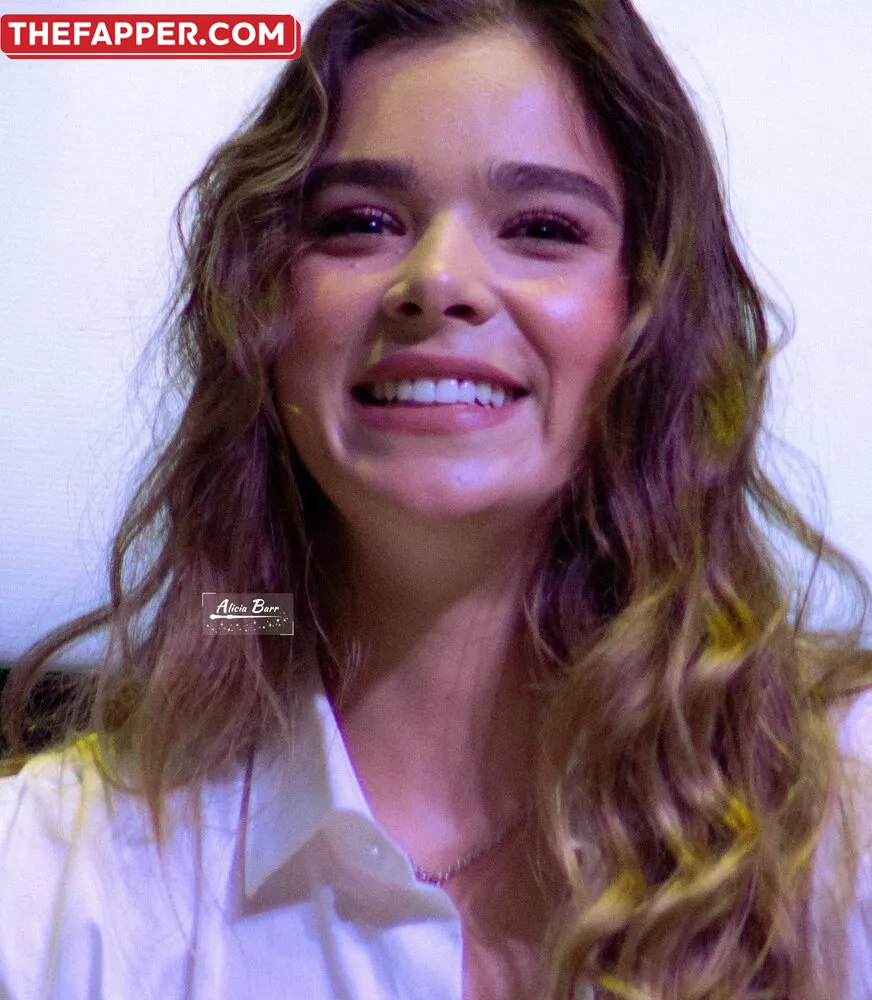 Hailee Steinfeld  Onlyfans Leaked Nude Image #szvVqu8Oeb