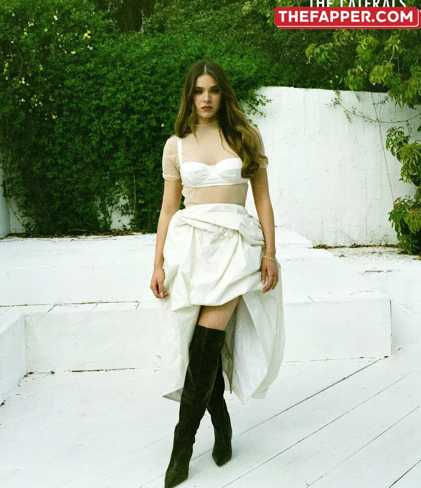 Hailee Steinfeld  Onlyfans Leaked Nude Image #x5ln5wh6x1