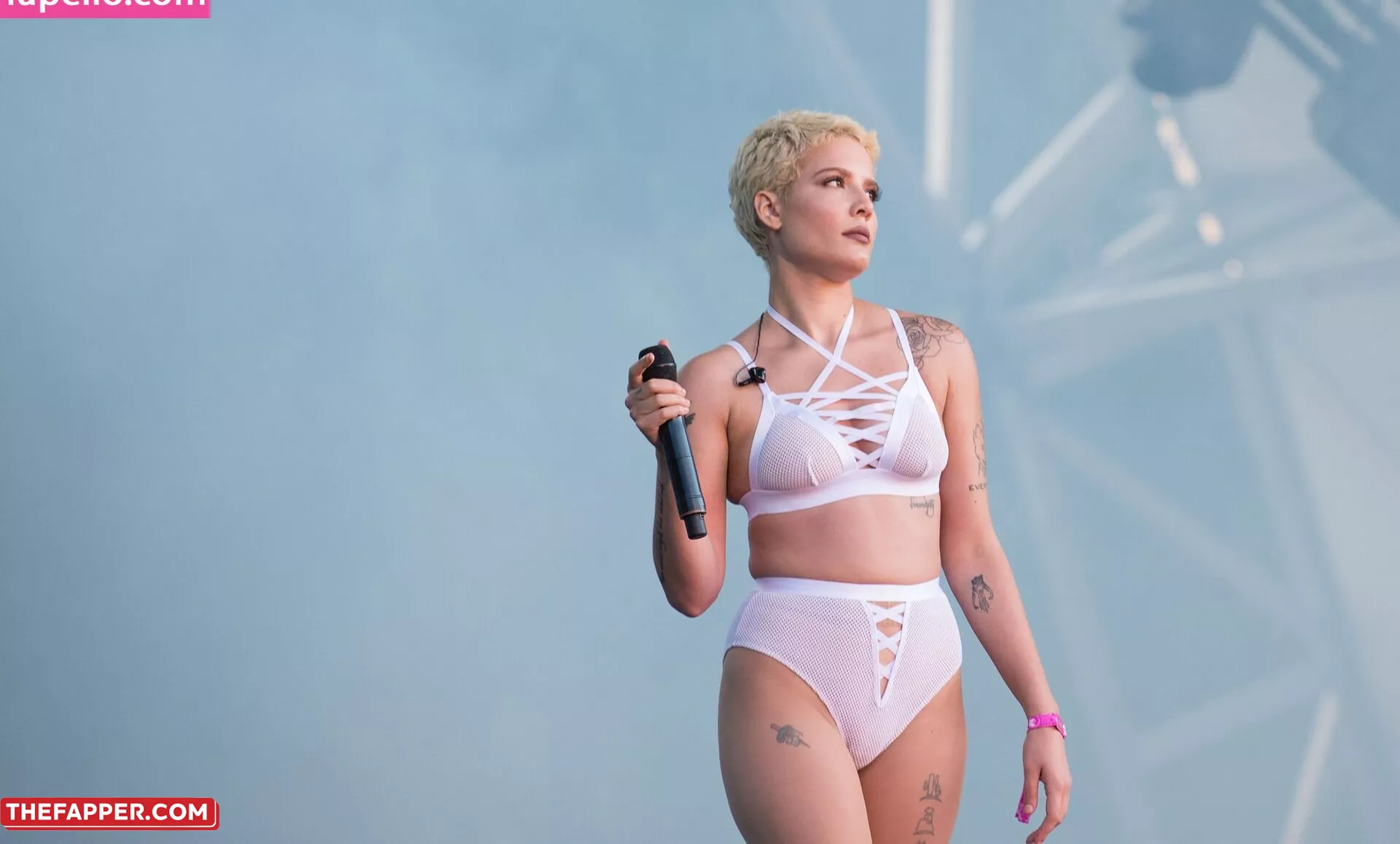 Halsey  Onlyfans Leaked Nude Image #SdUMvnmplQ