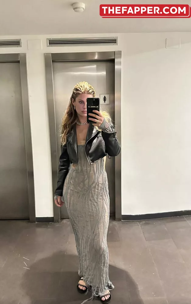 Hannah Stocking  Onlyfans Leaked Nude Image #ZCBWYALLCB