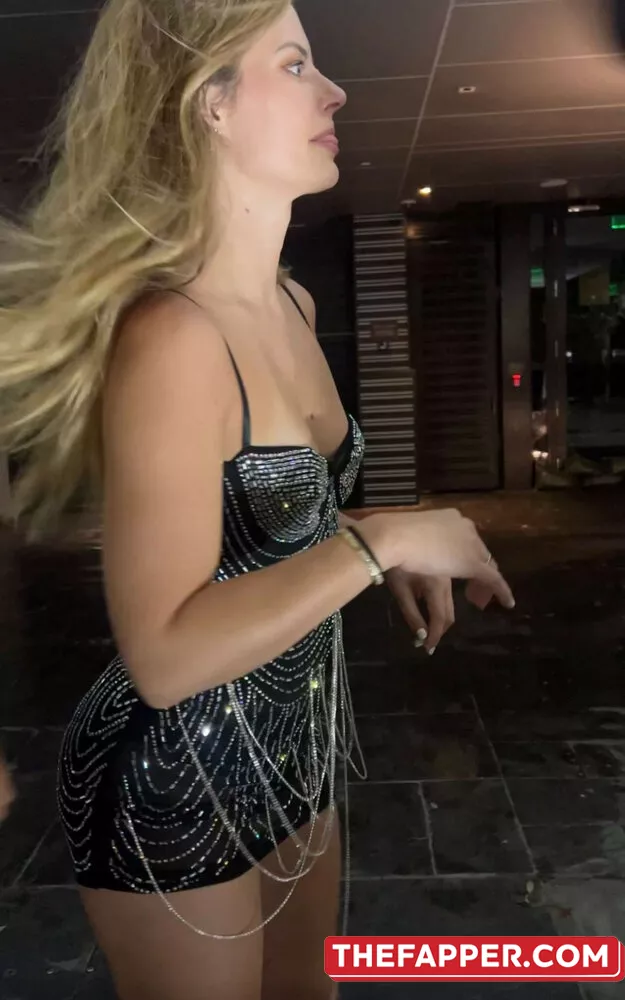 Hannah Stocking  Onlyfans Leaked Nude Image #fEn8SfUm8Y