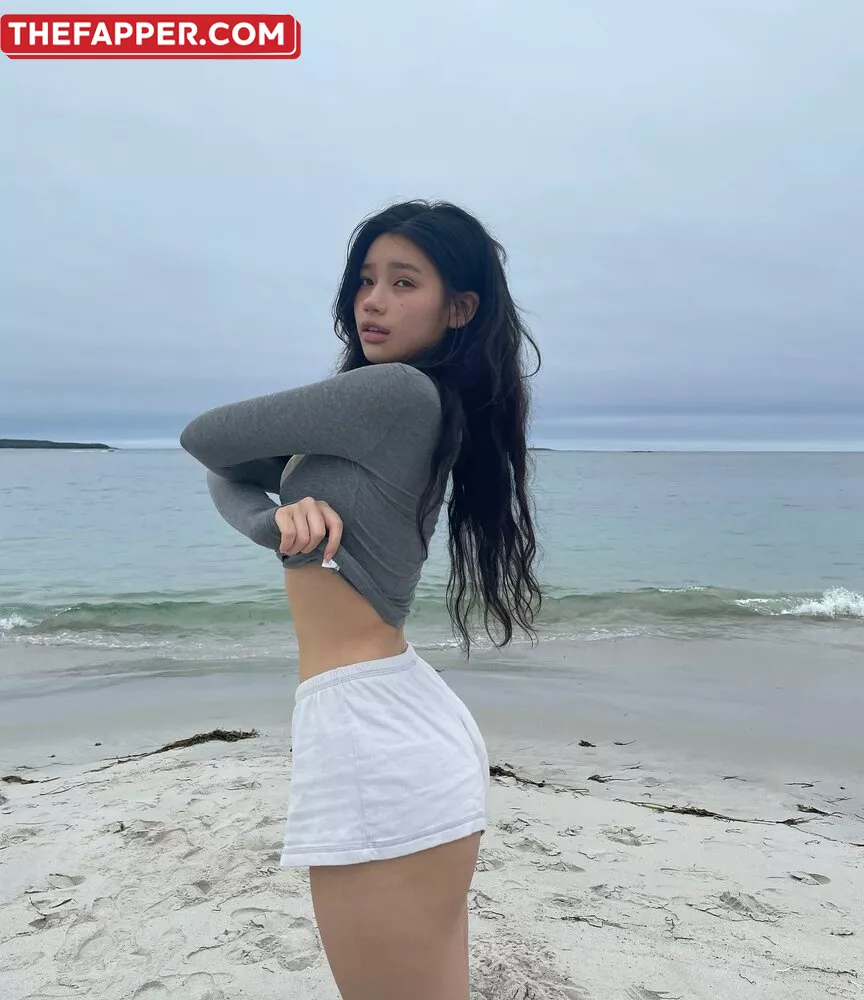 Hannahkae27  Onlyfans Leaked Nude Image #8bzhAHkoWf