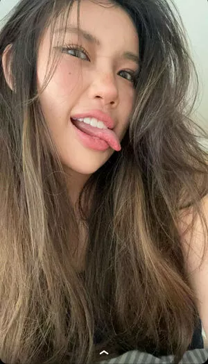 Hannahkae27 #ADYUqUUEhF